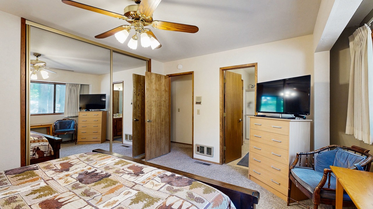 Photo of Bedroom in Arnold
