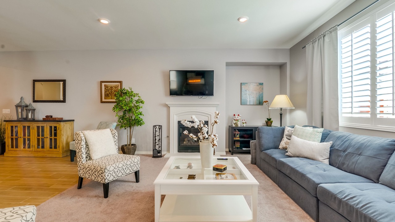 Photo of Bedroom in Mira Loma