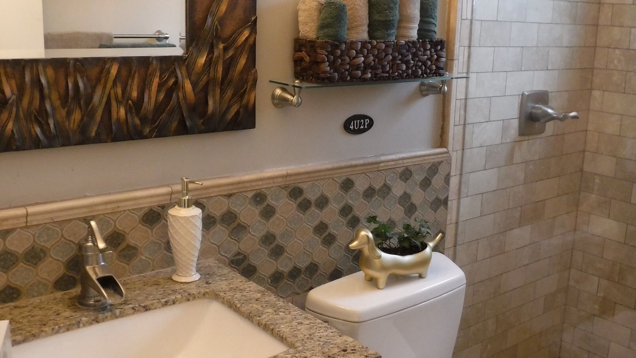 Photo of Bathroom in Fetters Hot Springs-Agua Caliente