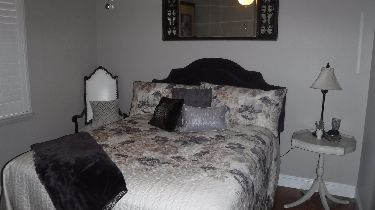 Photo of Bedroom in Fetters Hot Springs-Agua Caliente