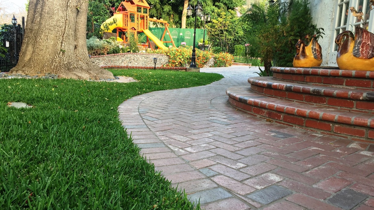 Photo of Outdoor in Whittier