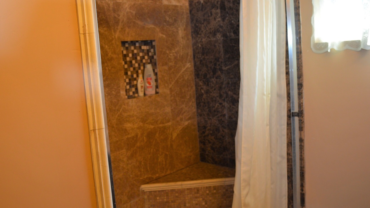 Photo of Bathroom in Northwest Anaheim
