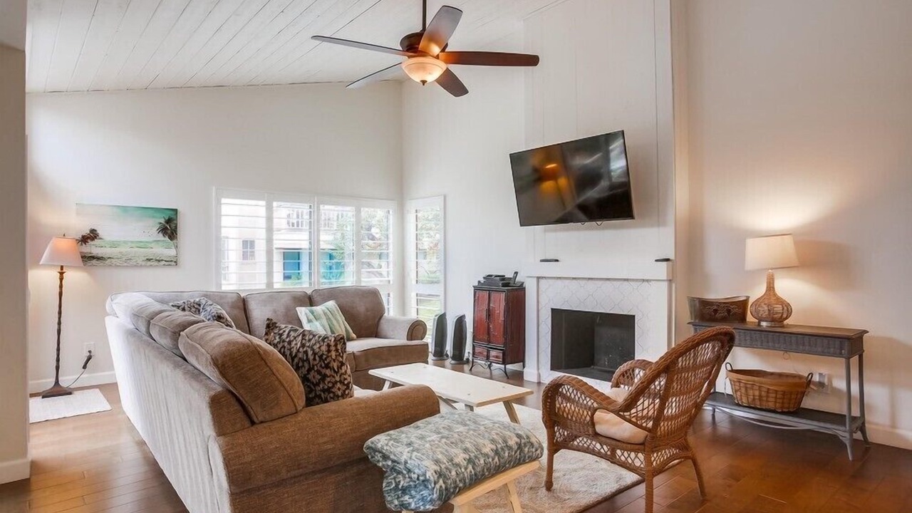 Photo of Livingroom in Solana Beach