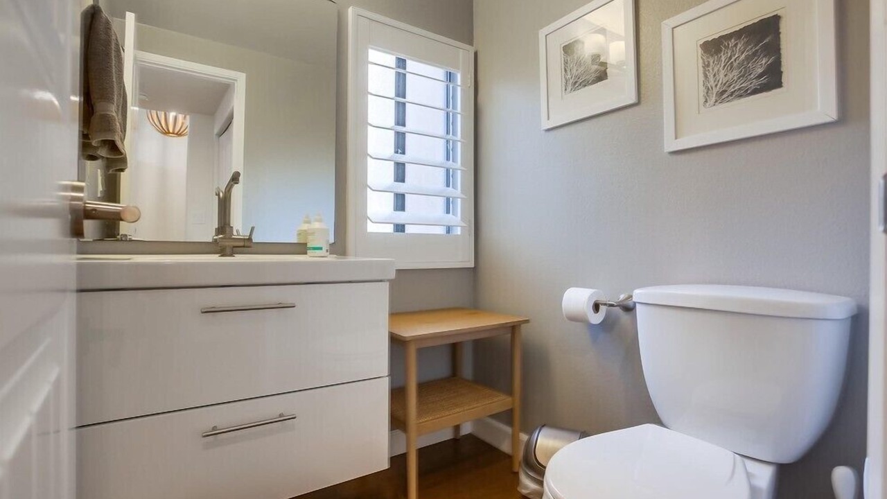 Photo of Bathroom in Solana Beach