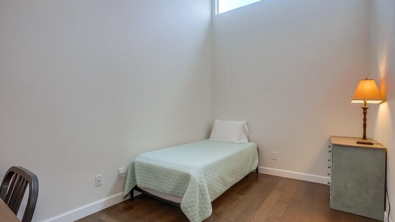 Photo of Bedroom in Solana Beach