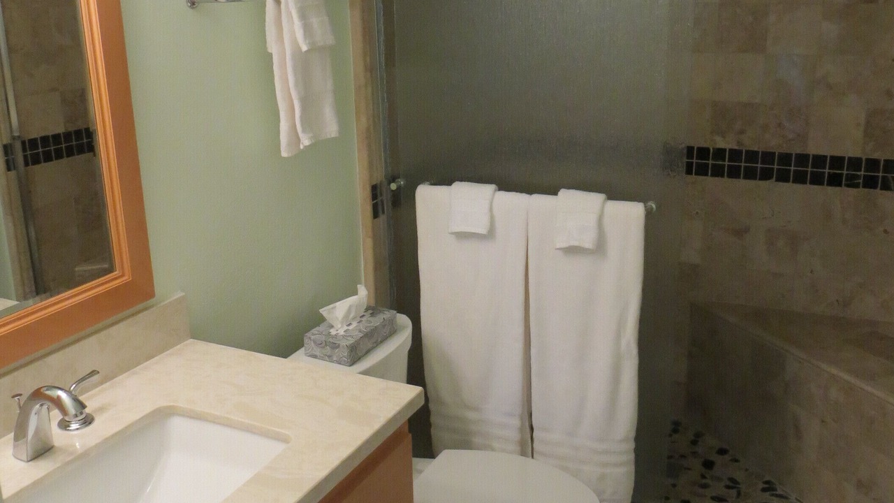 Photo of Bathroom in Anaheim Resort