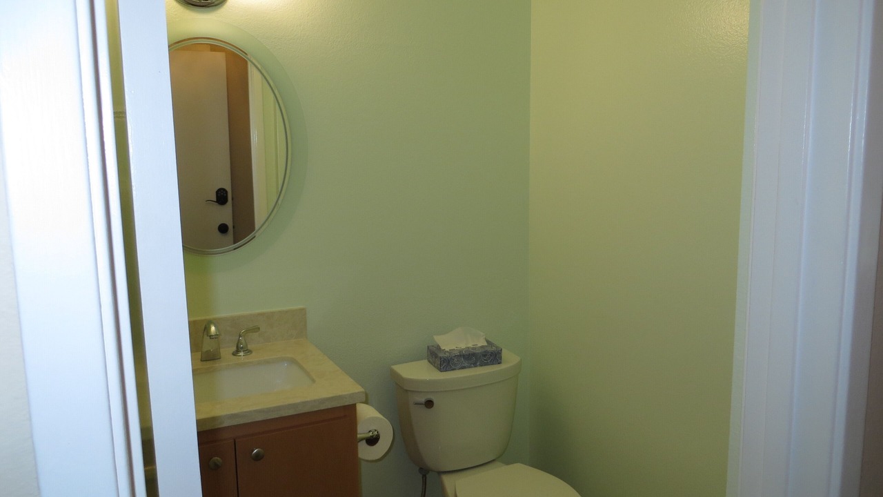 Photo of Bathroom in Anaheim Resort