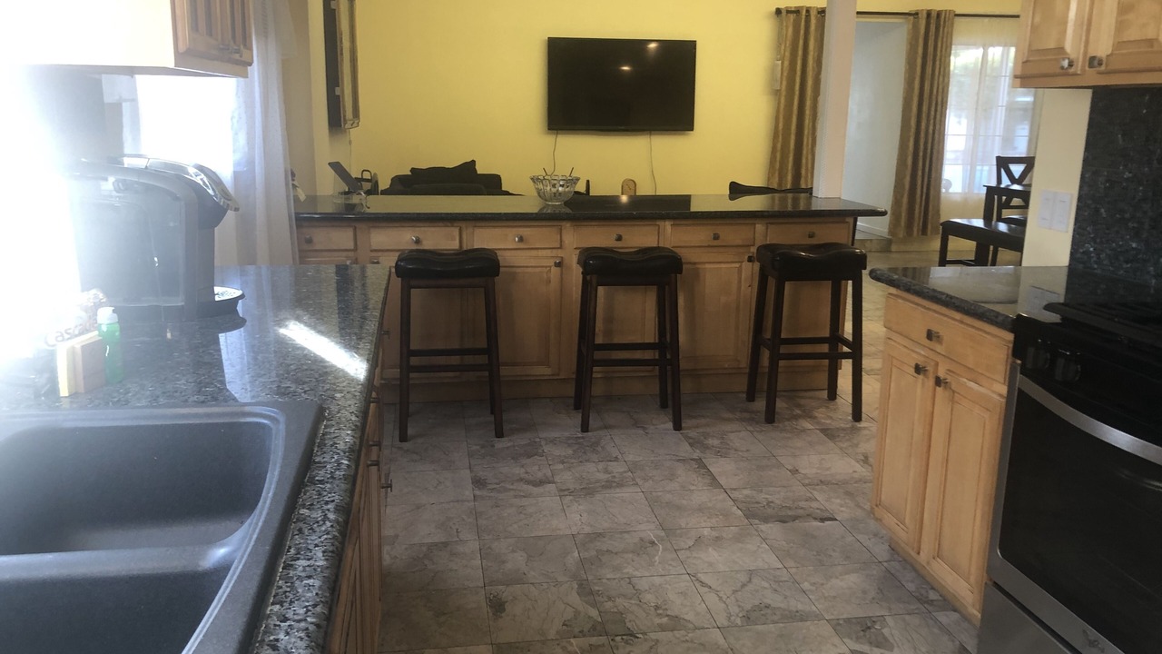 Photo of Kitchen in Granada Hills South
