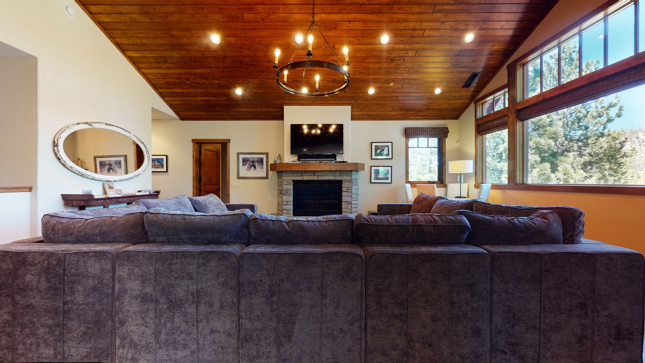 Photo of Livingroom in Mammoth Lakes