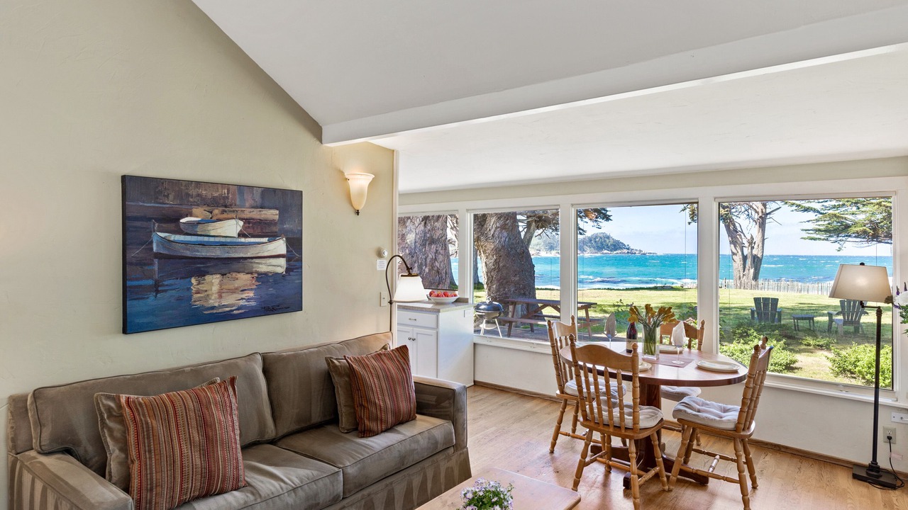 Photo of Livingroom in Carmel