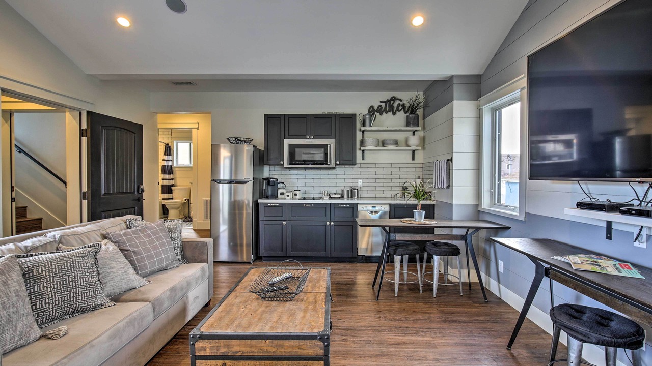 Photo of Bedroom in Mission Beach