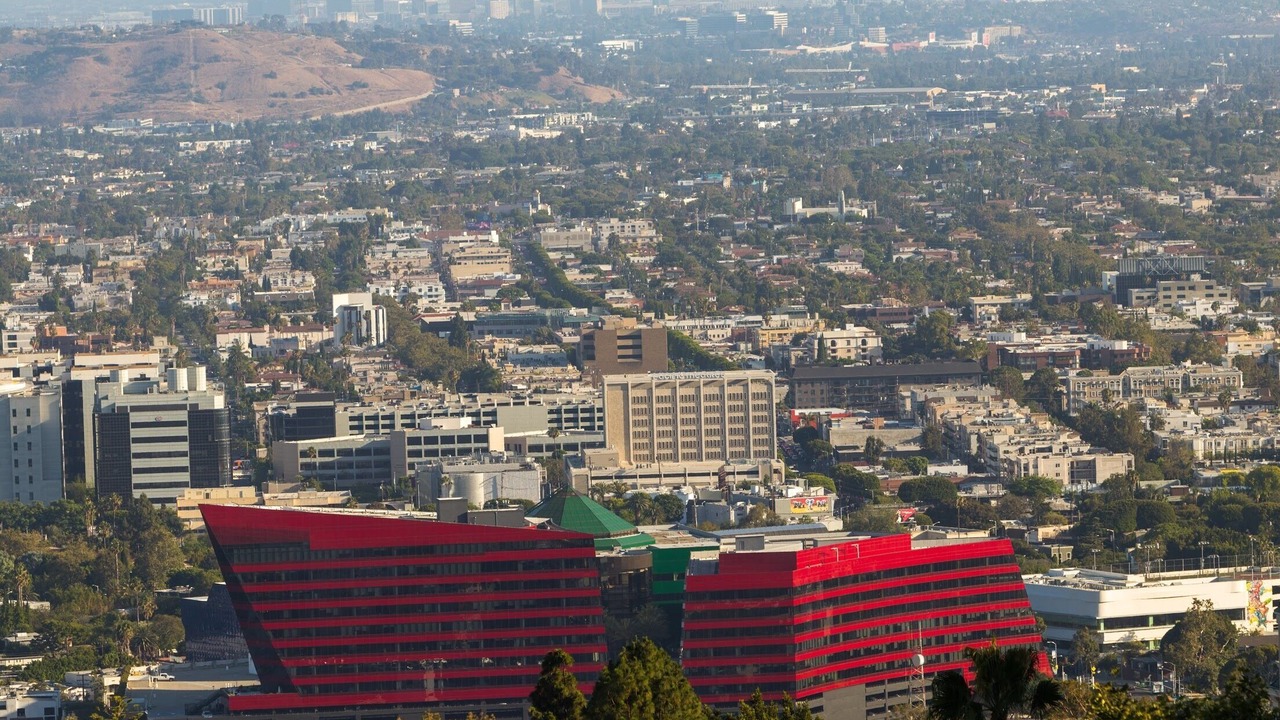 Photo of Outdoor in Hollywood Hills West