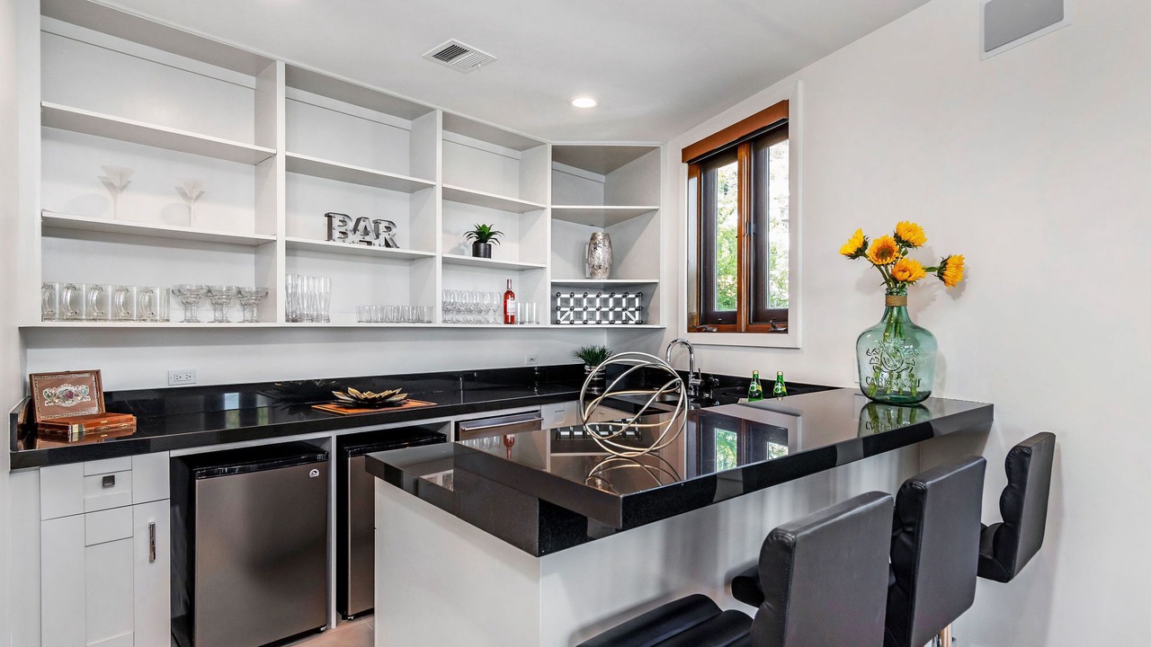 Photo of Kitchen in Hollywood Hills West