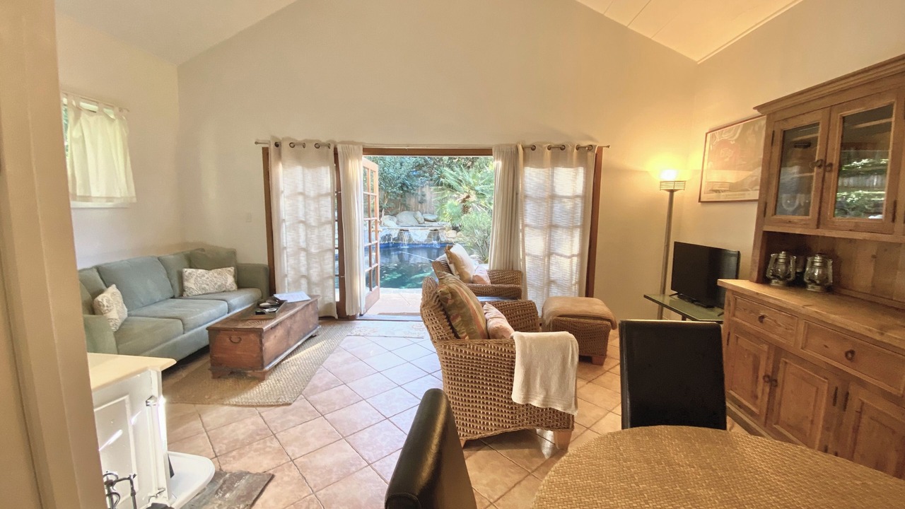Photo of Livingroom in Topanga