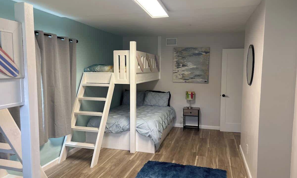 Photo of Bedroom in Townsite