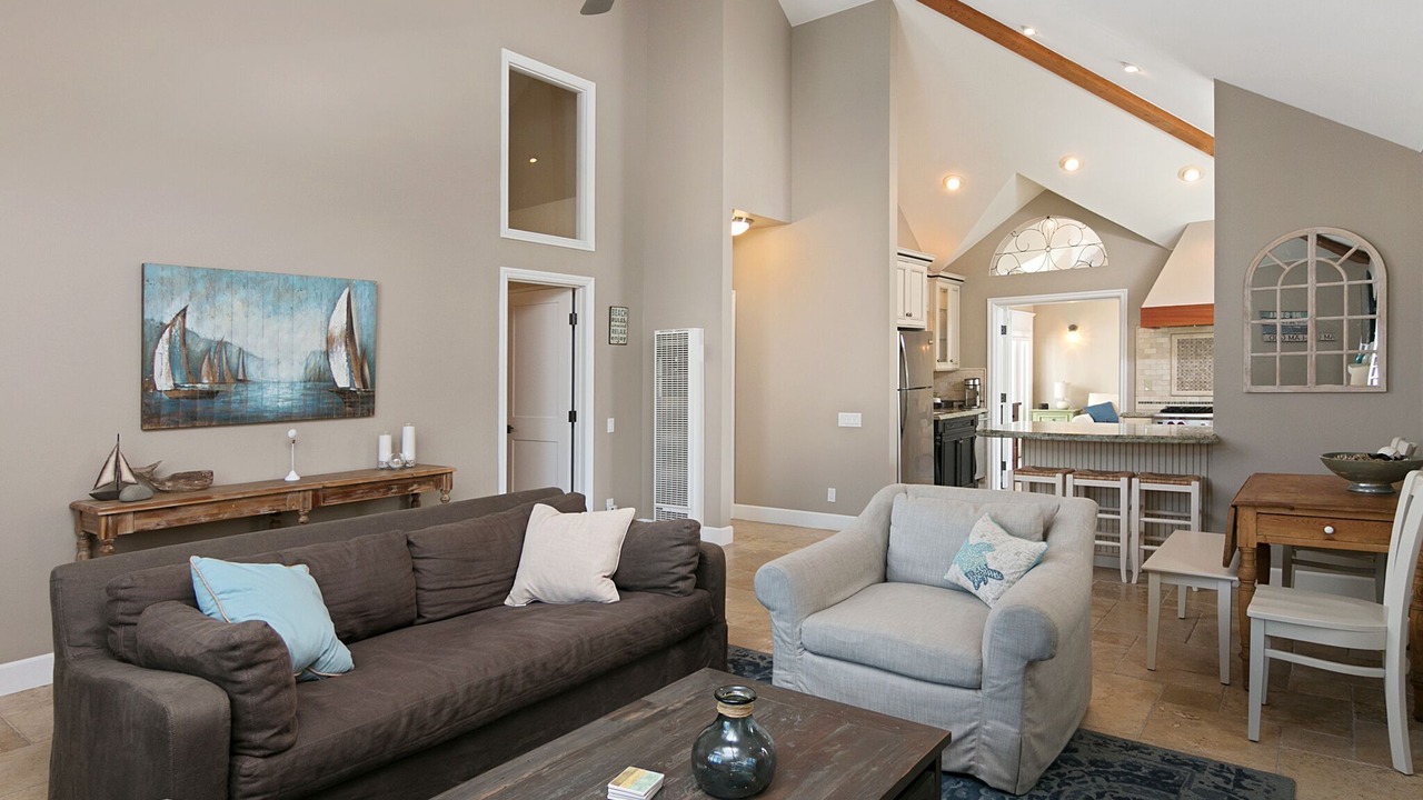 Photo of Bedroom in Pierpont Bay