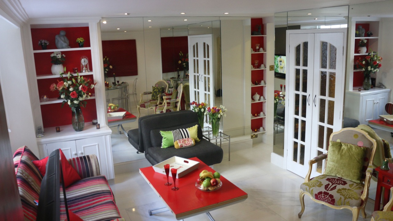 Photo of Bedroom in Brompton & Hans Town