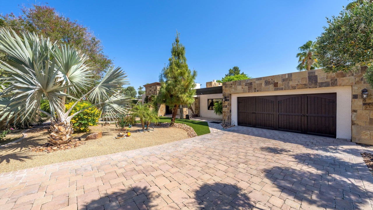 Photo of Outdoor in Magnesia Falls Cove