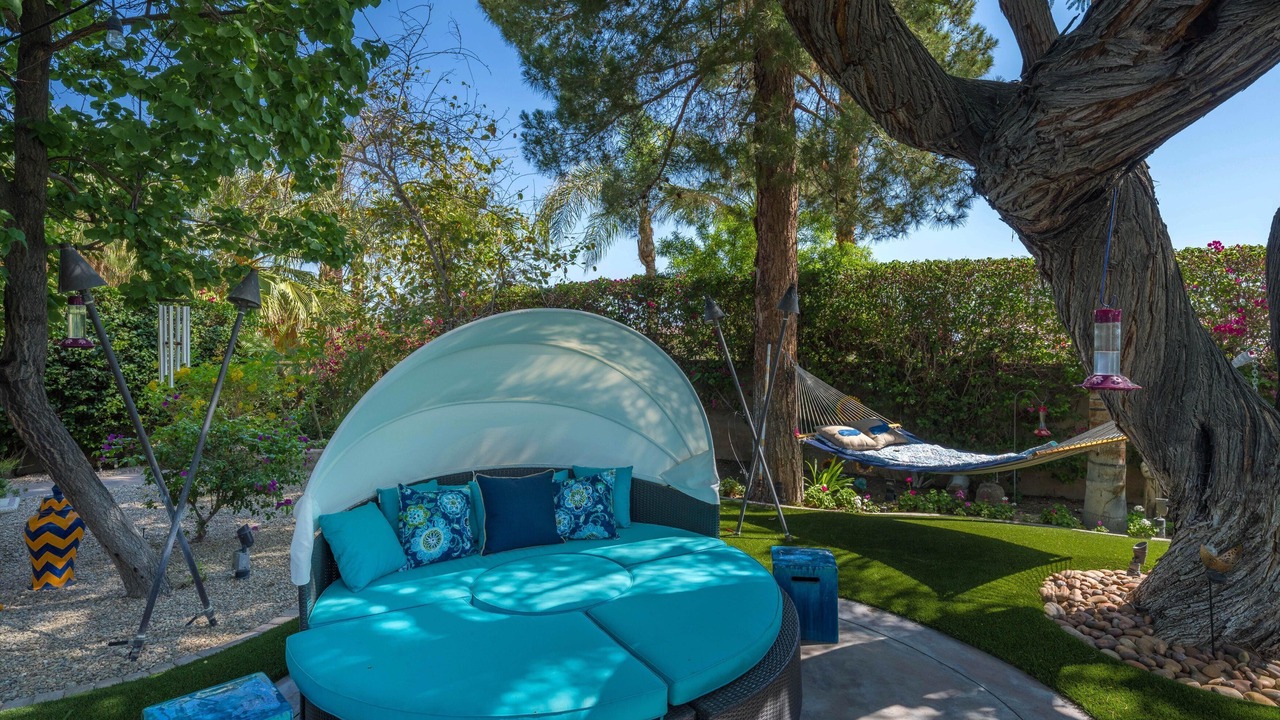 Photo of Outdoor in Magnesia Falls Cove