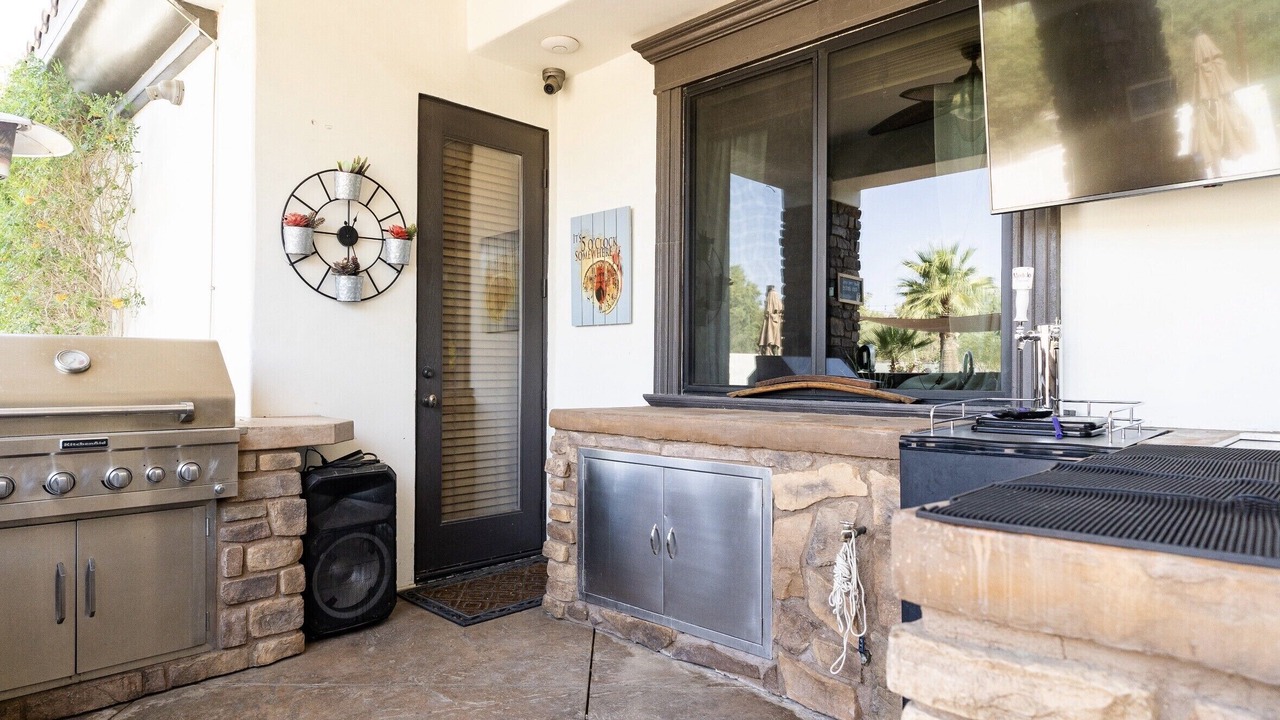 Photo of Patio Balcony in Indio
