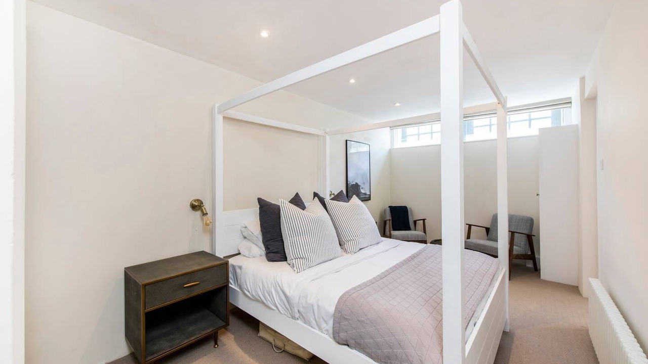 Photo of Bedroom in Battersea
