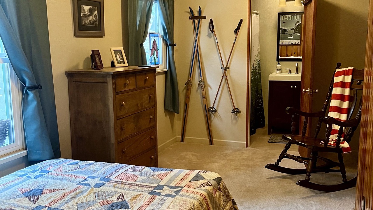 Photo of Bedroom in Twain Harte