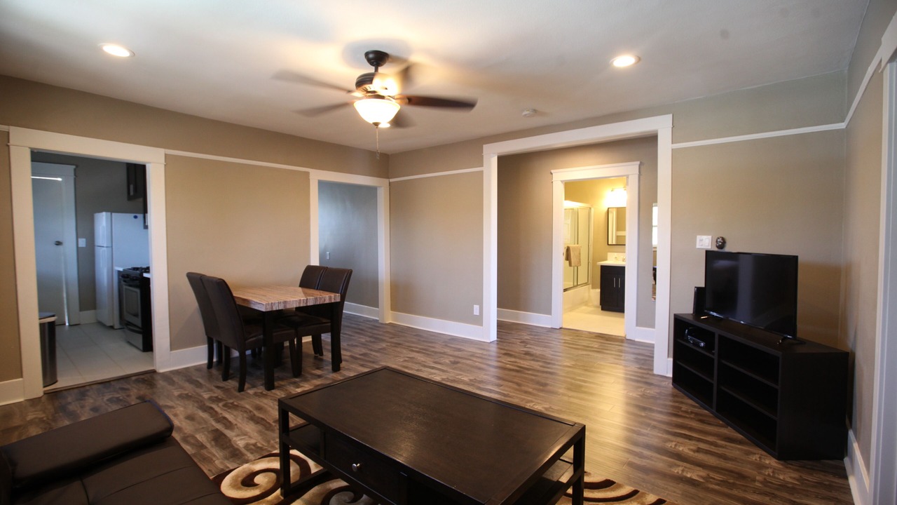 Photo of Livingroom in Southeast Anaheim