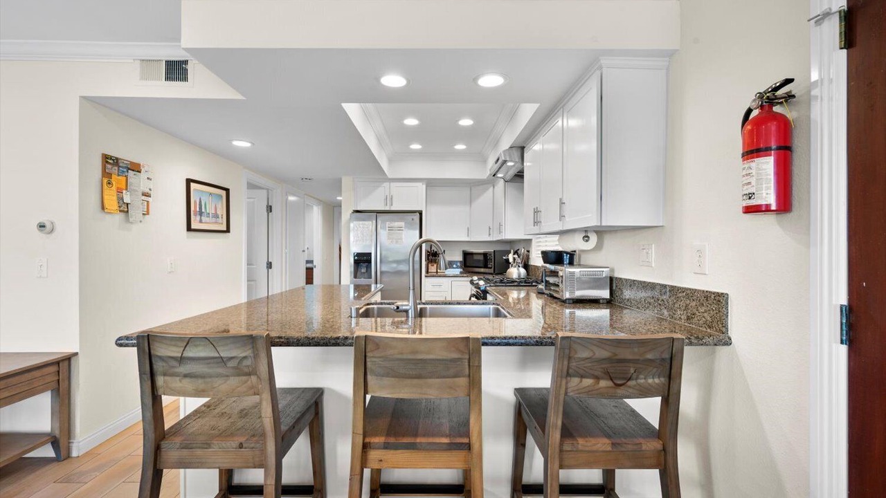 Photo of Kitchen in Balboa Peninsula