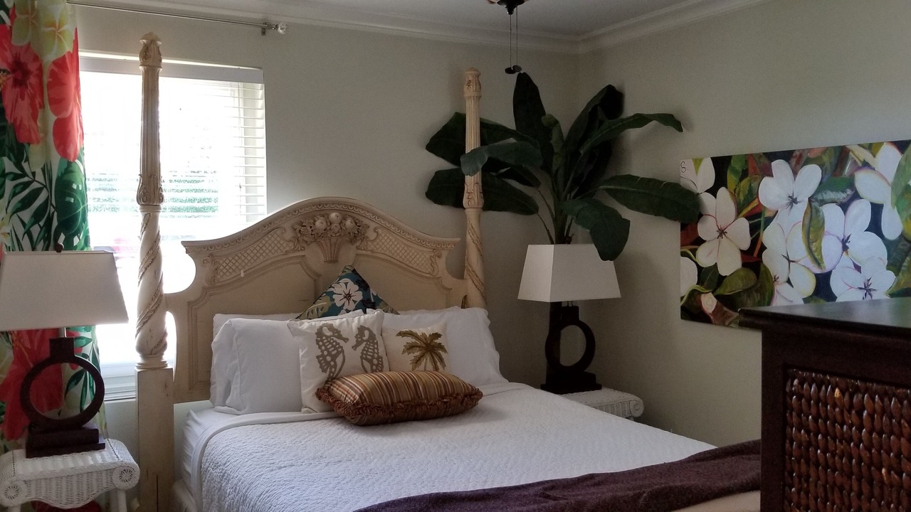 Photo of Bedroom in East Mesa