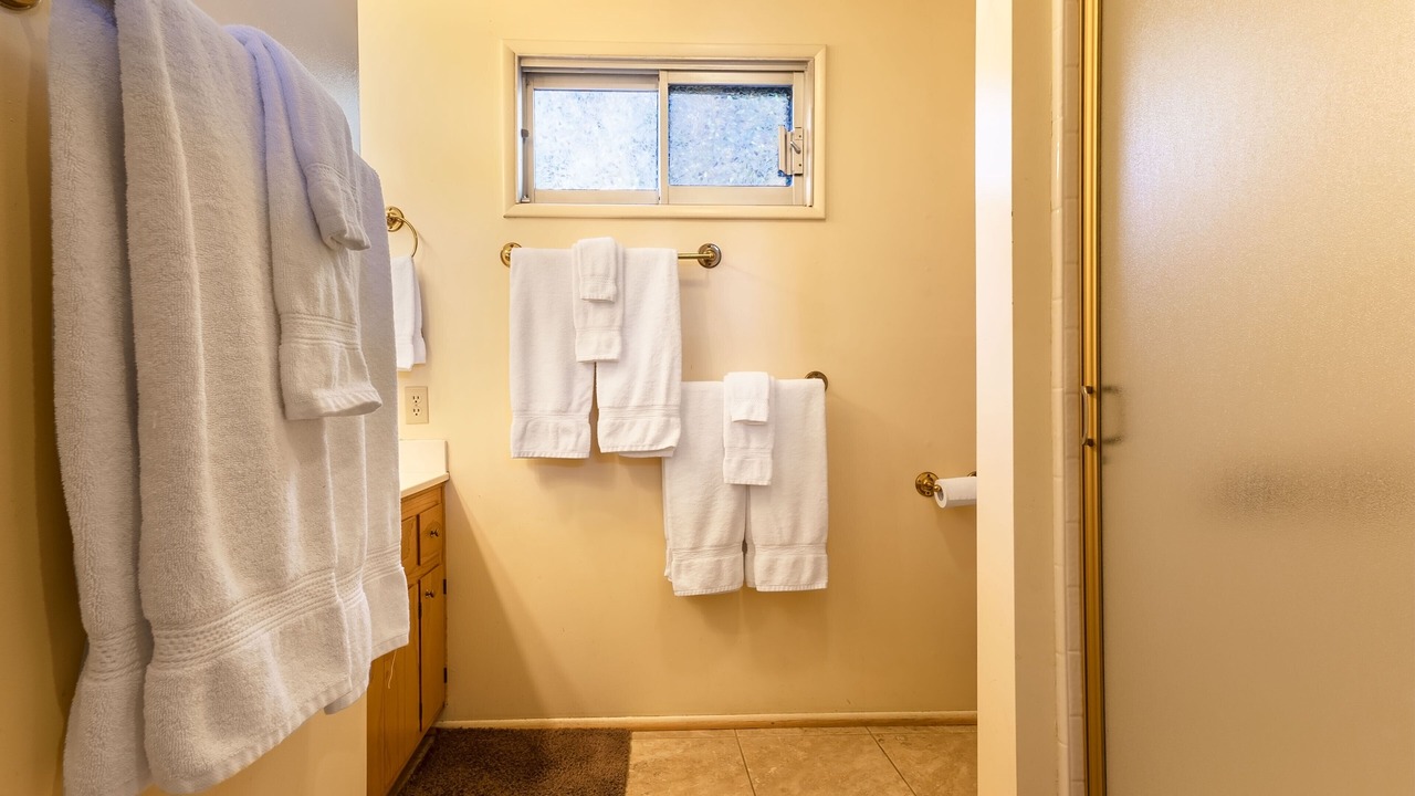 Photo of Bathroom in Fawnskin