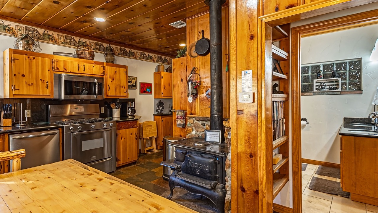 Photo of Kitchen in Peter Pan