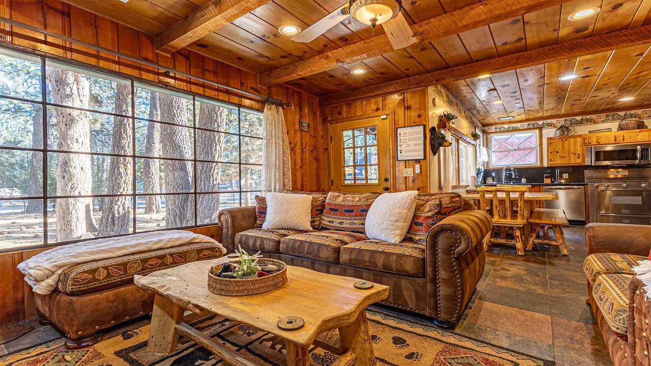 Photo of Livingroom in Peter Pan
