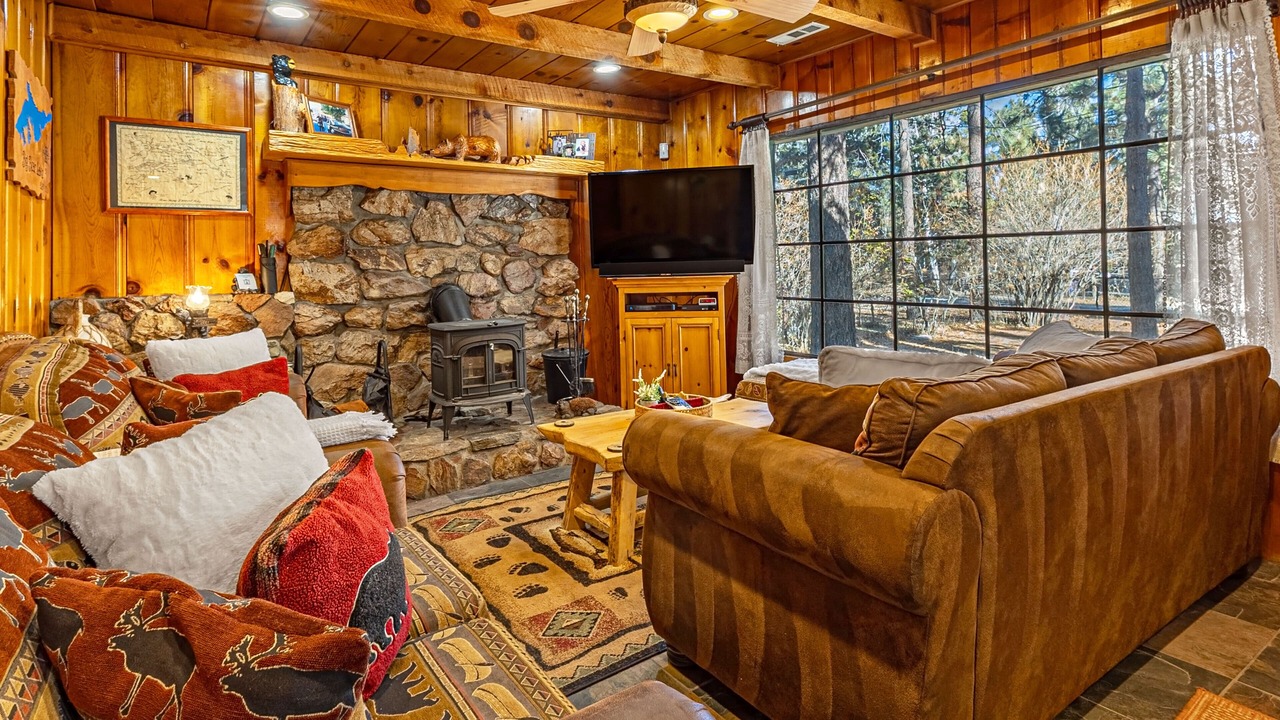 Photo of Livingroom in Peter Pan