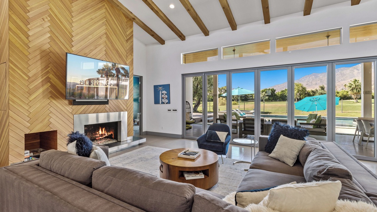 Photo of Livingroom in Indian Canyon