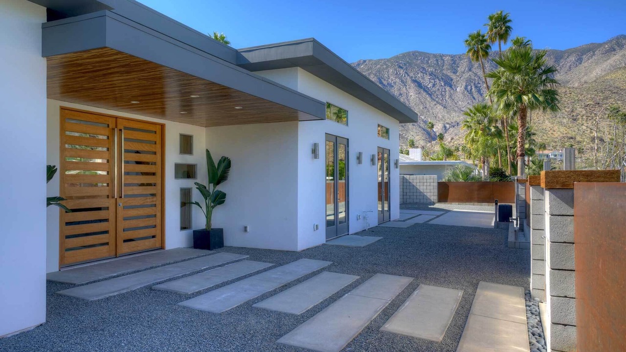 Photo of Patio Balcony in Indian Canyon