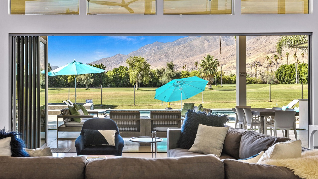 Photo of Livingroom in Indian Canyon