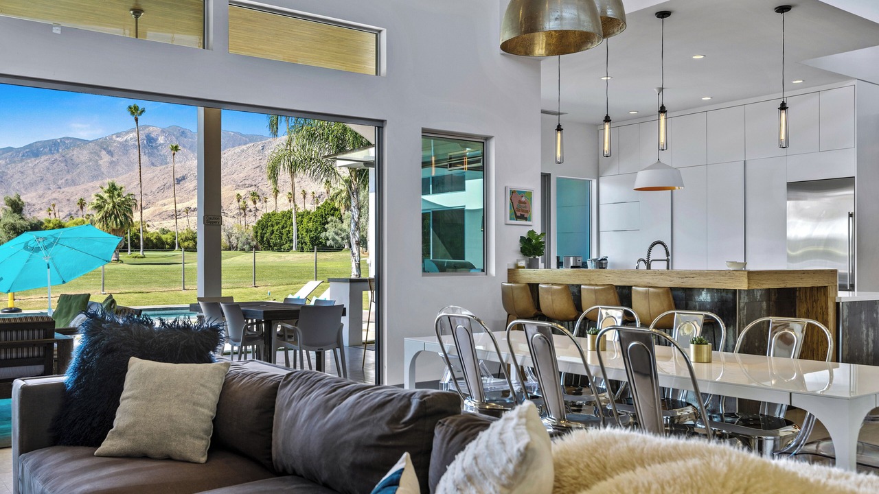 Photo of Livingroom in Indian Canyon