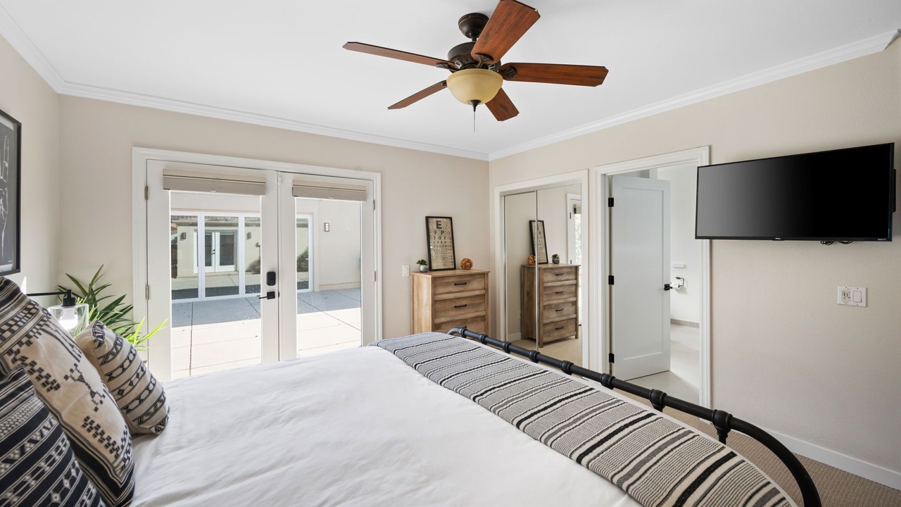 Photo of Bedroom in Desert Club Estates