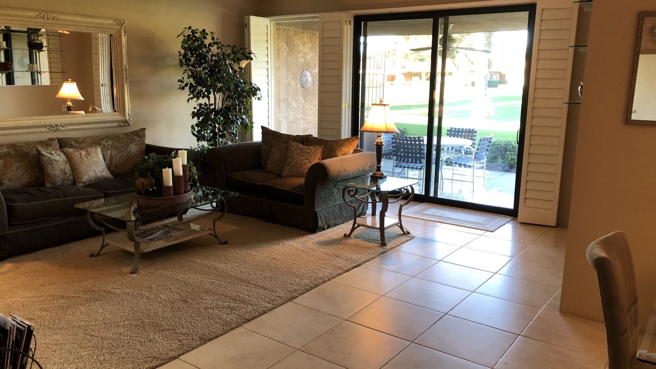 Photo of Livingroom in Rancho Mirage