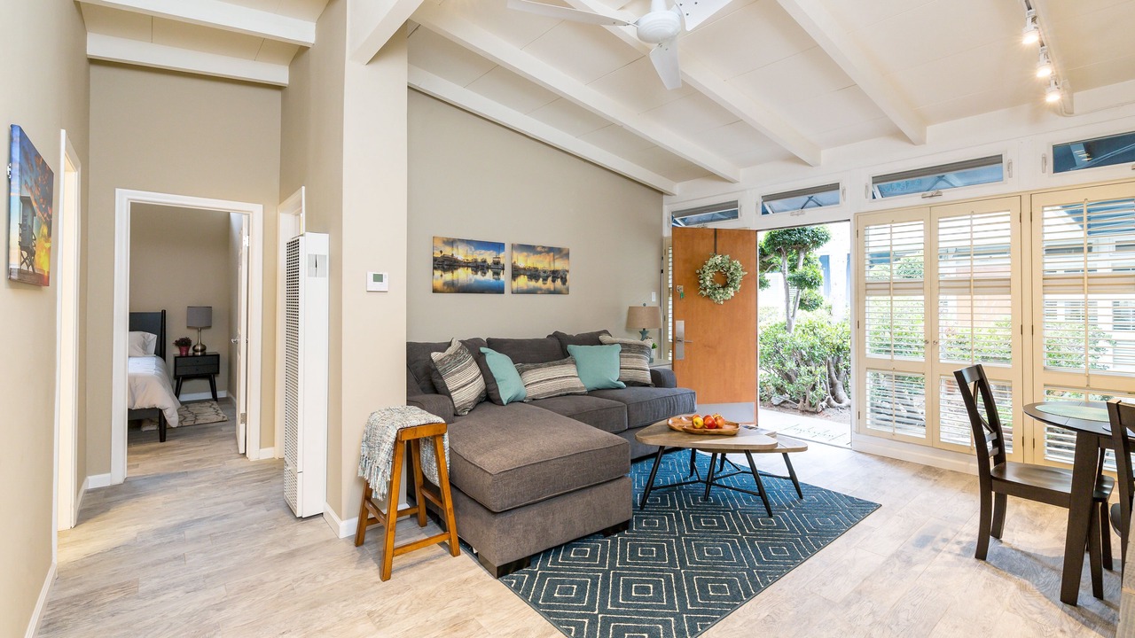 Photo of Livingroom in South Redondo