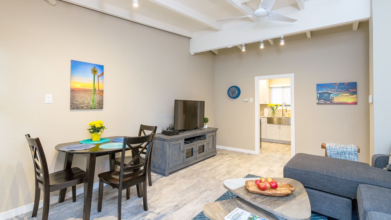 Photo of Livingroom in South Redondo