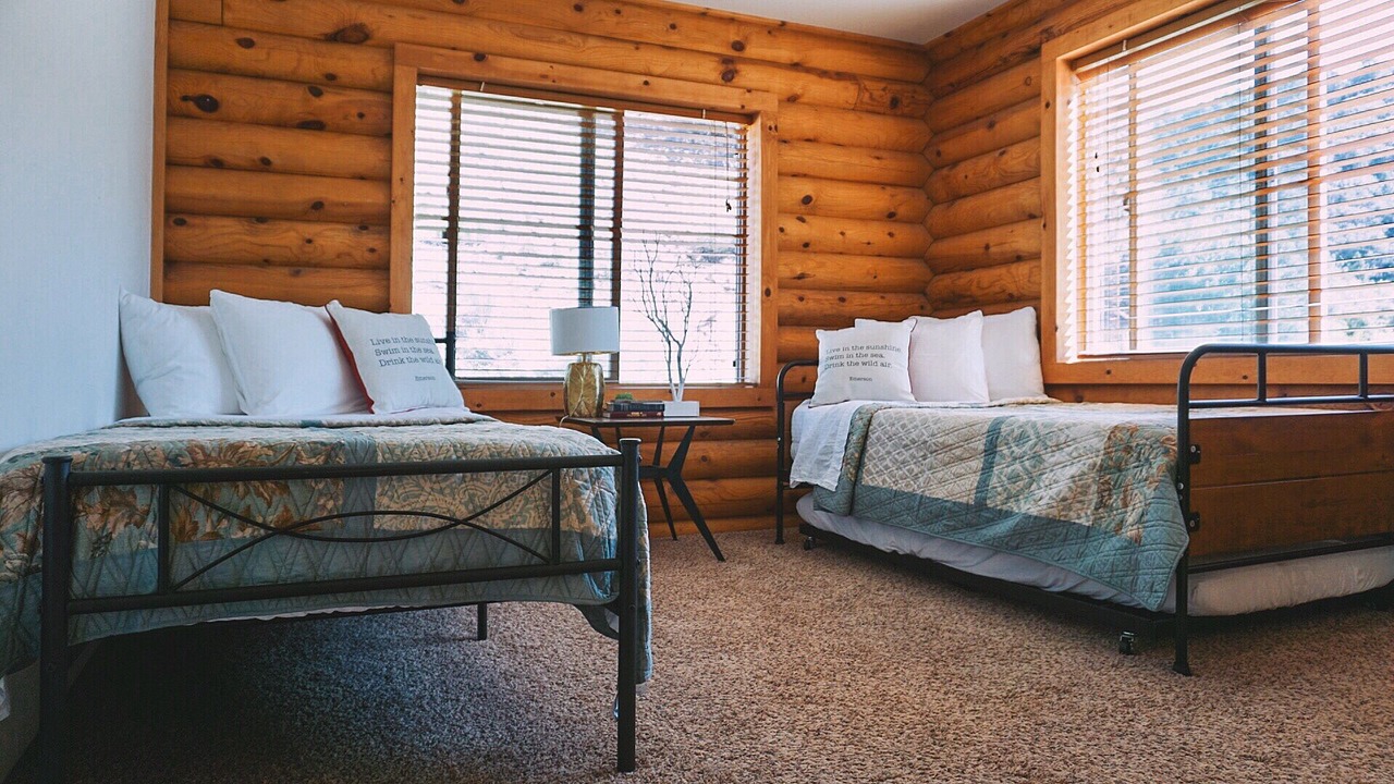 Photo of Bedroom in Pine Mountain Club
