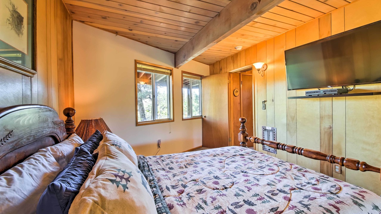 Photo of Bedroom in Big Bear