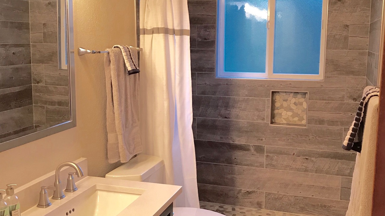 Photo of Bathroom in Christmas Valley