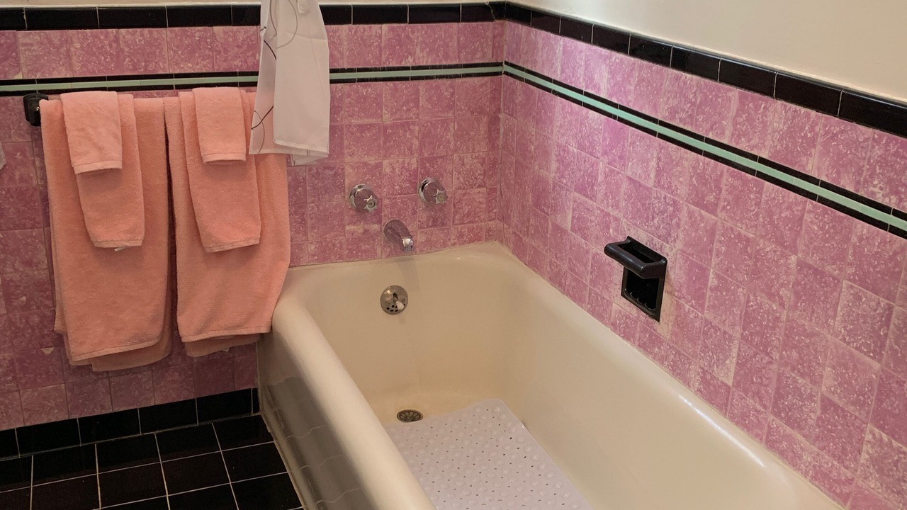 Photo of Bathroom in Beverly Grove