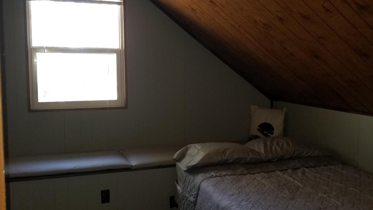Photo of Bedroom in Big Bear City