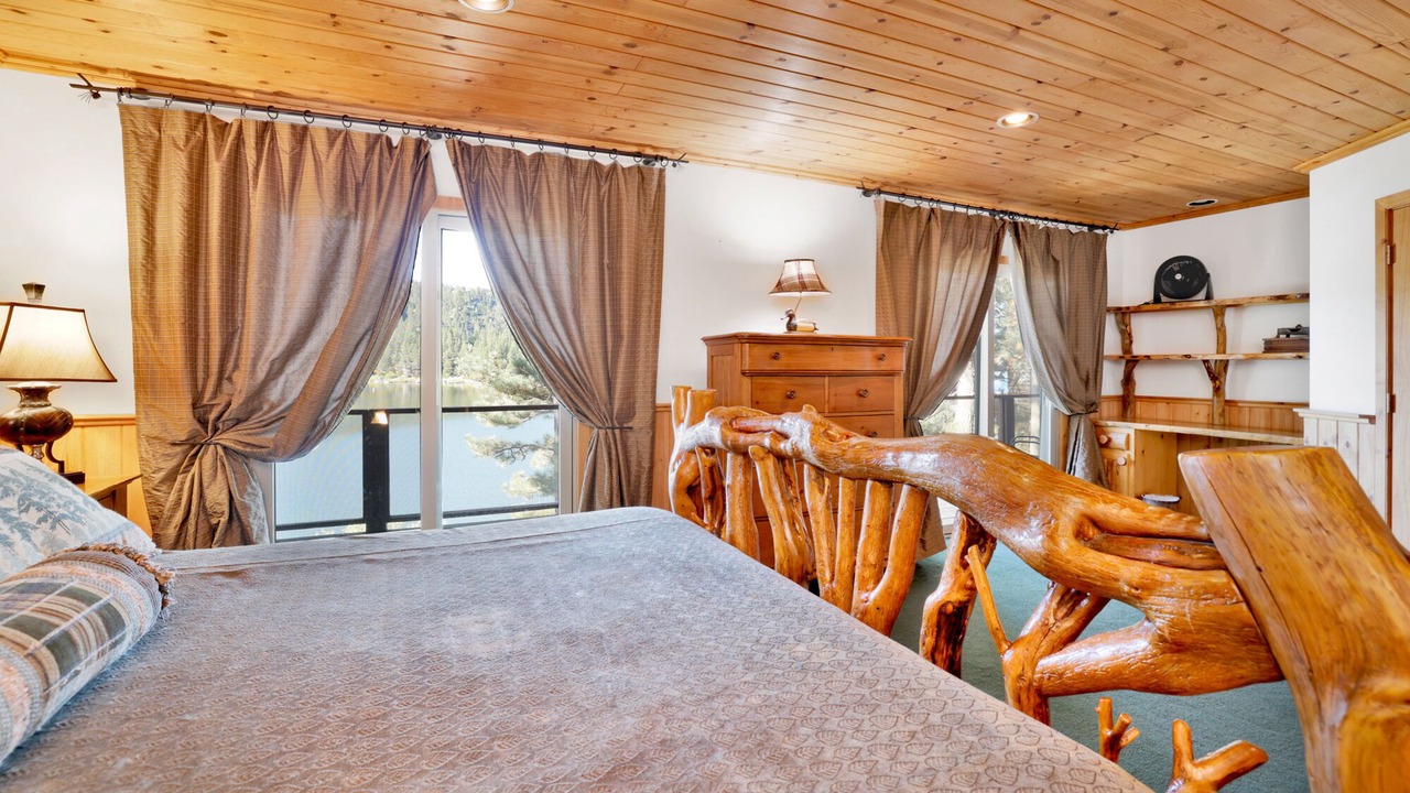 Photo of Bedroom in Boulder Bay