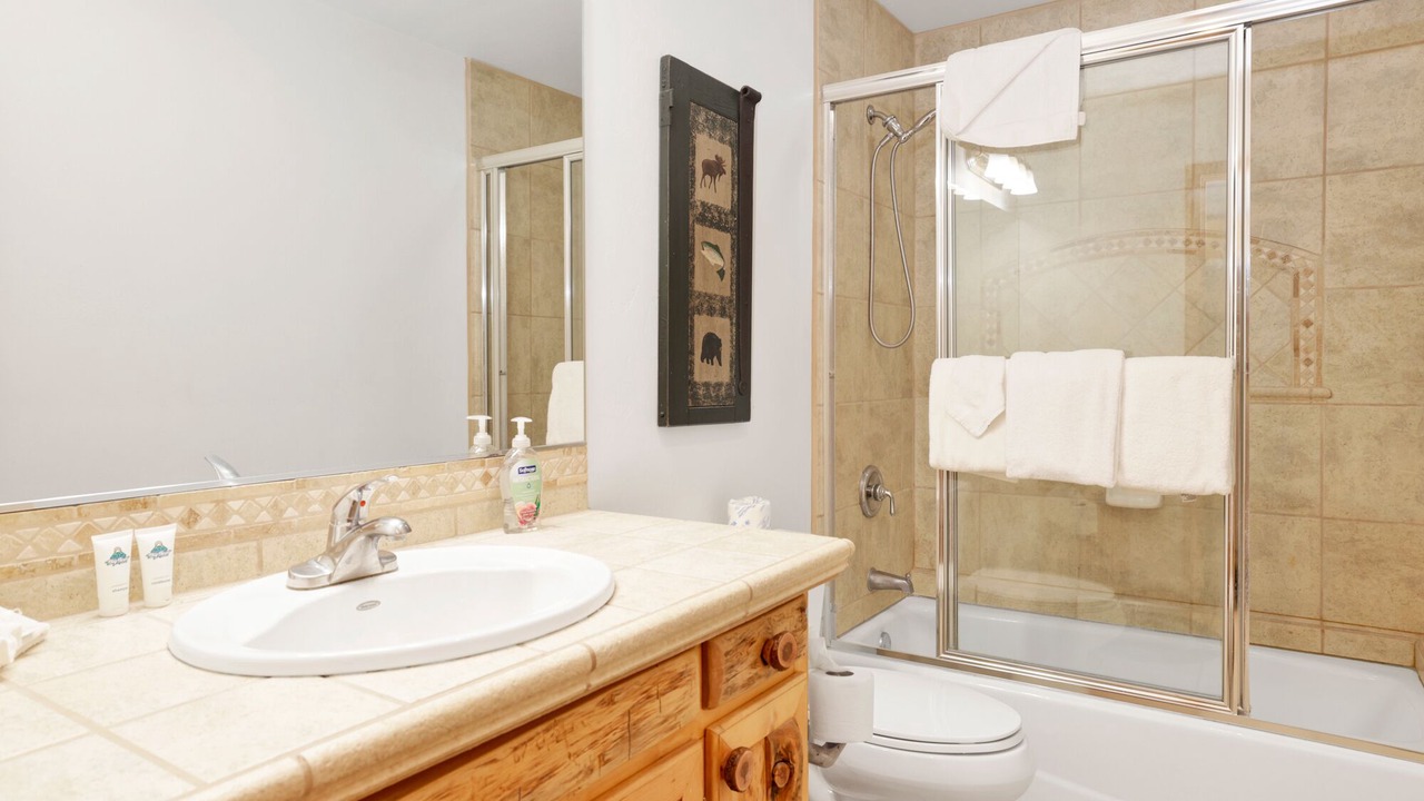 Photo of Bathroom in Boulder Bay