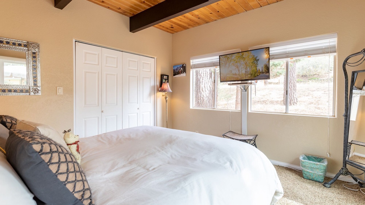 Photo of Bedroom in Fox Farm