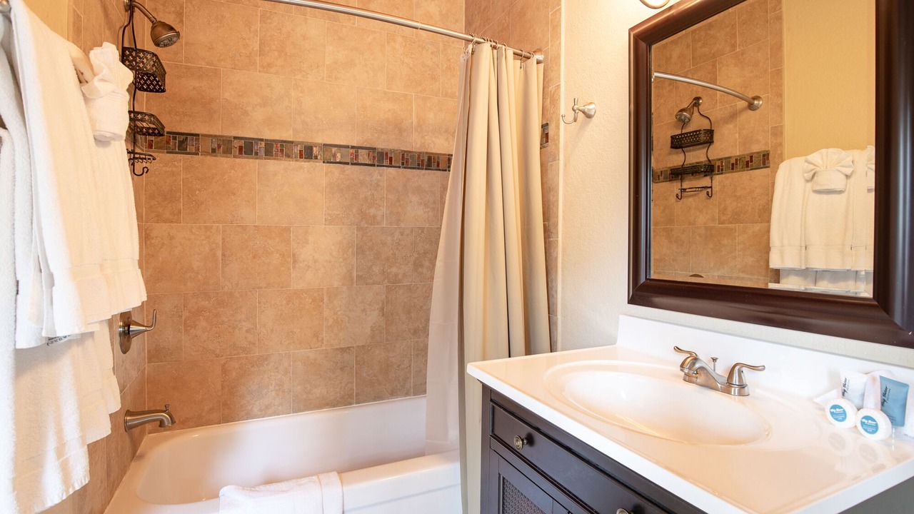 Photo of Bathroom in Fox Farm